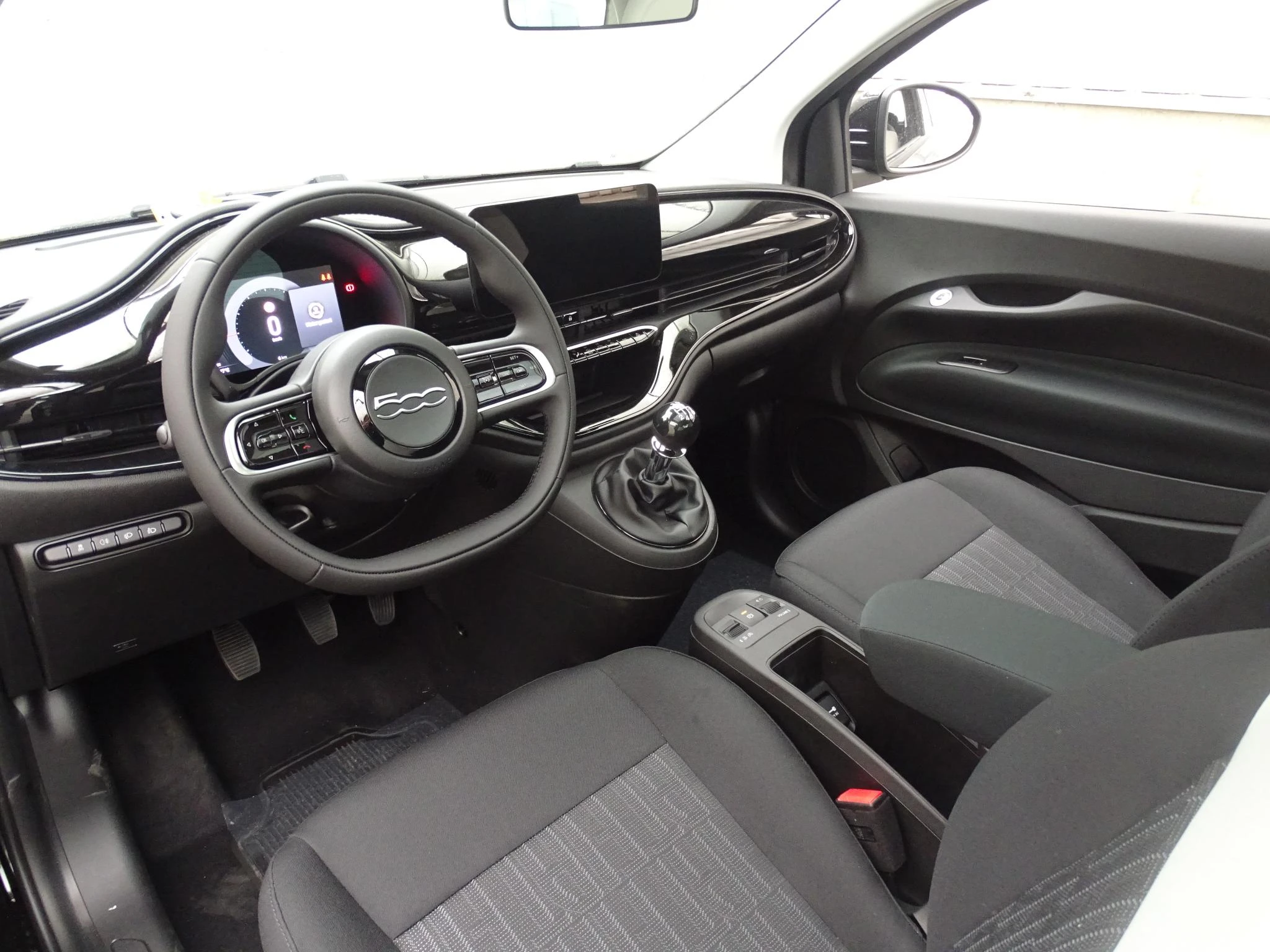 Fiat-500-image-11