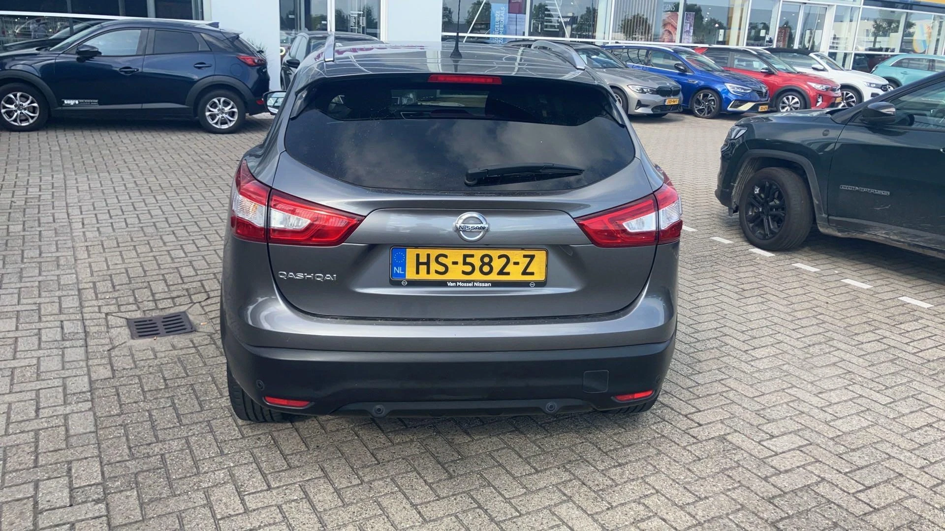 Nissan-QASHQAI-image-2