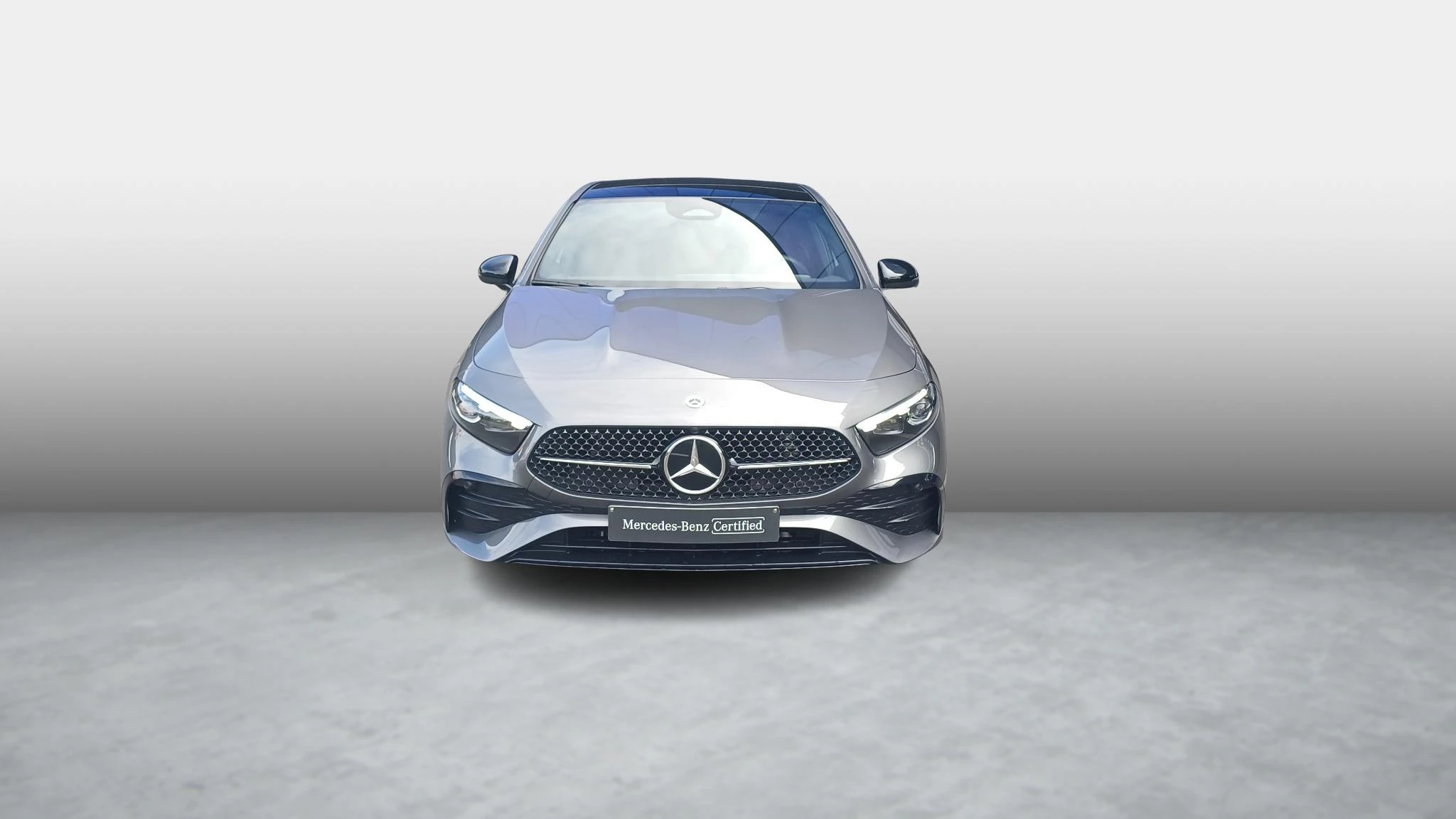 Mercedes-Benz A-Klasse 180 Star Edition Limousine + PANORAMISCH DAK + MULTIBEAM + CARPLAY +