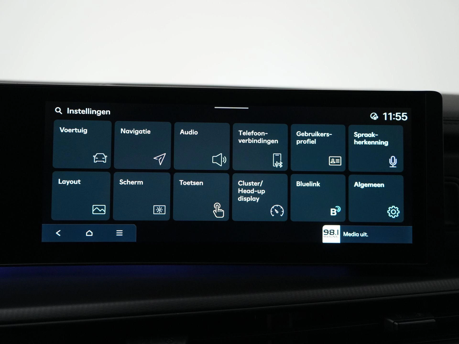 Hyundai-Santa Fe-image-22