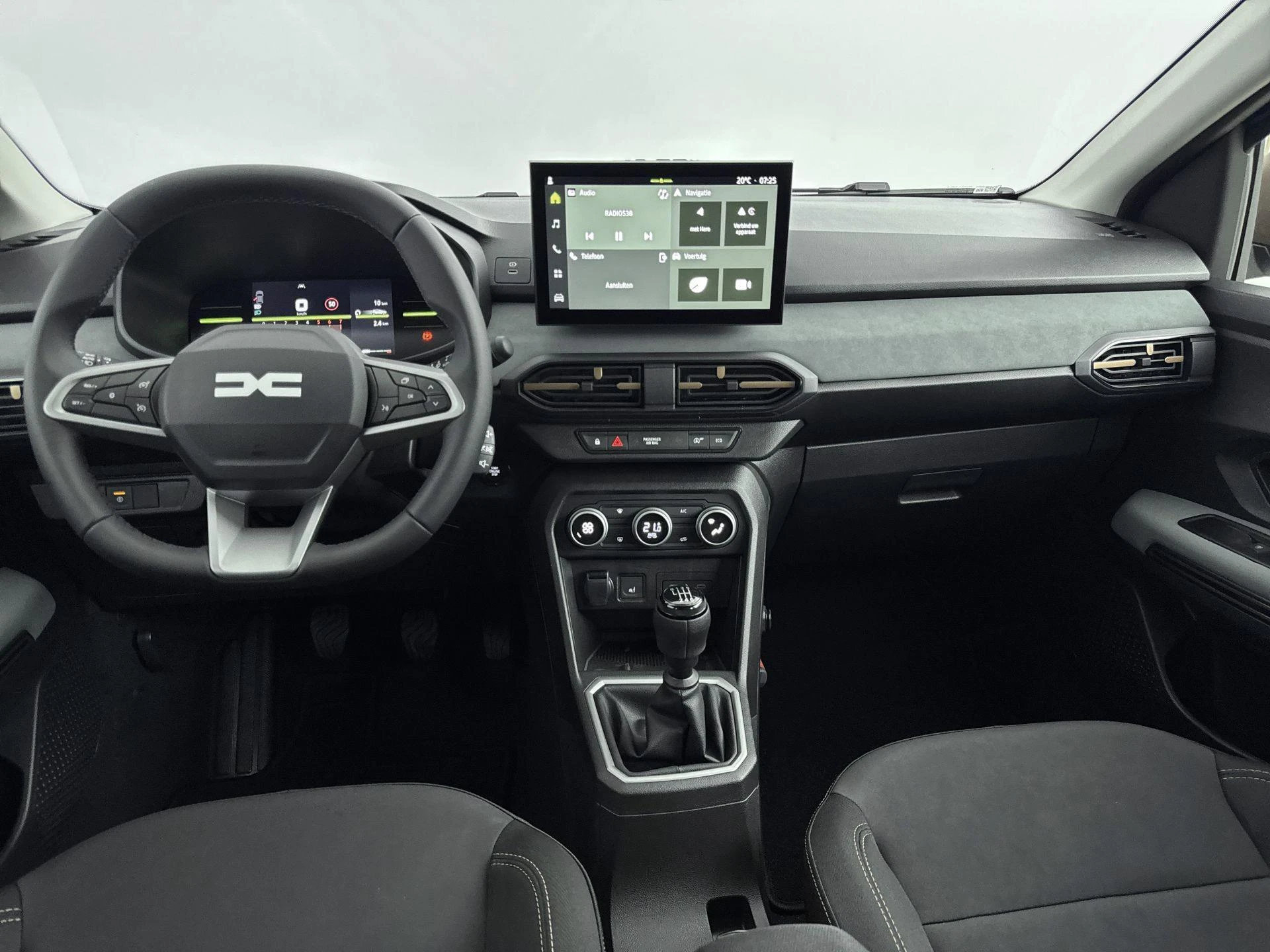 Dacia-Sandero Stepway-image-15