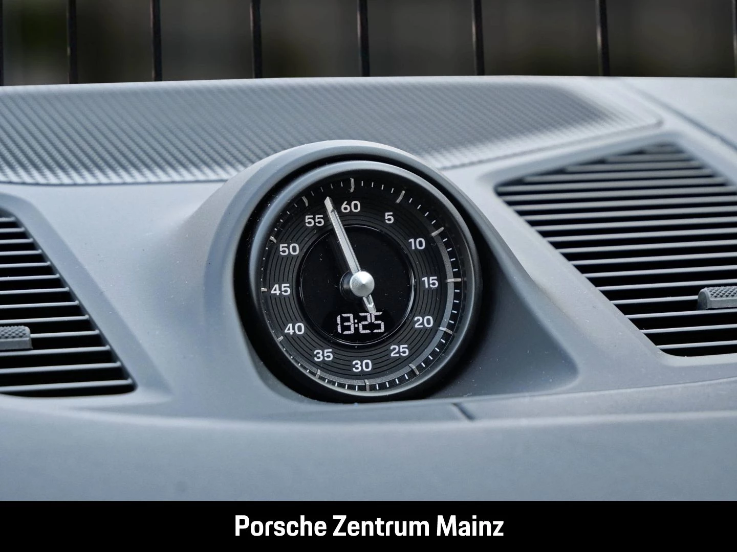 Porsche Cayenne GTS Coupe Burmester HA-Lenkung InnoDrive gts