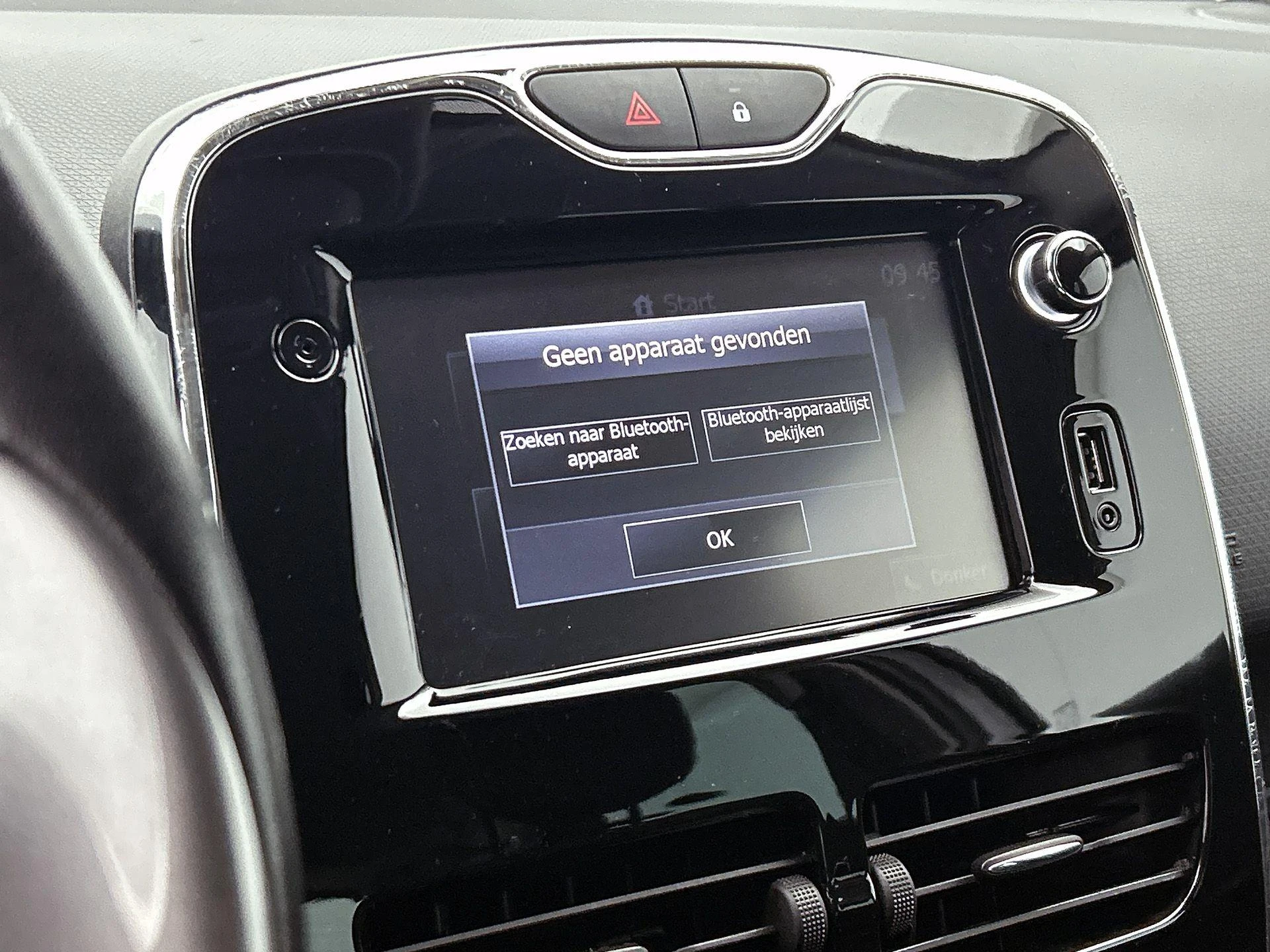 Renault-Clio-image-9