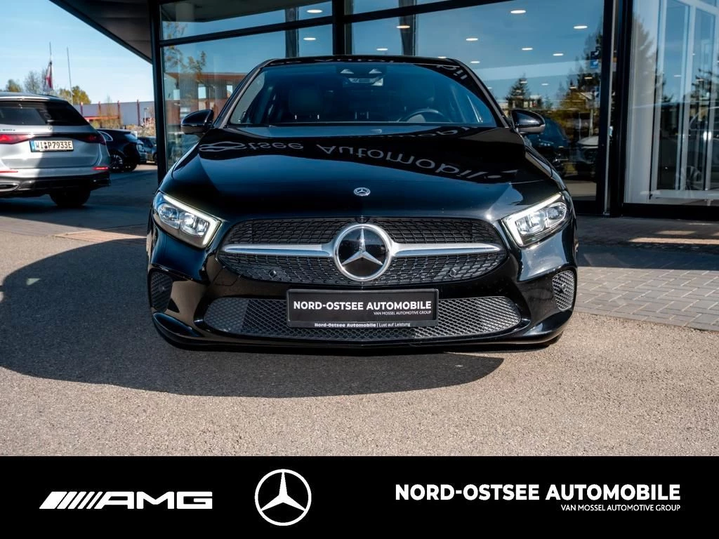 Mercedes-Benz-A-Klasse-image-1