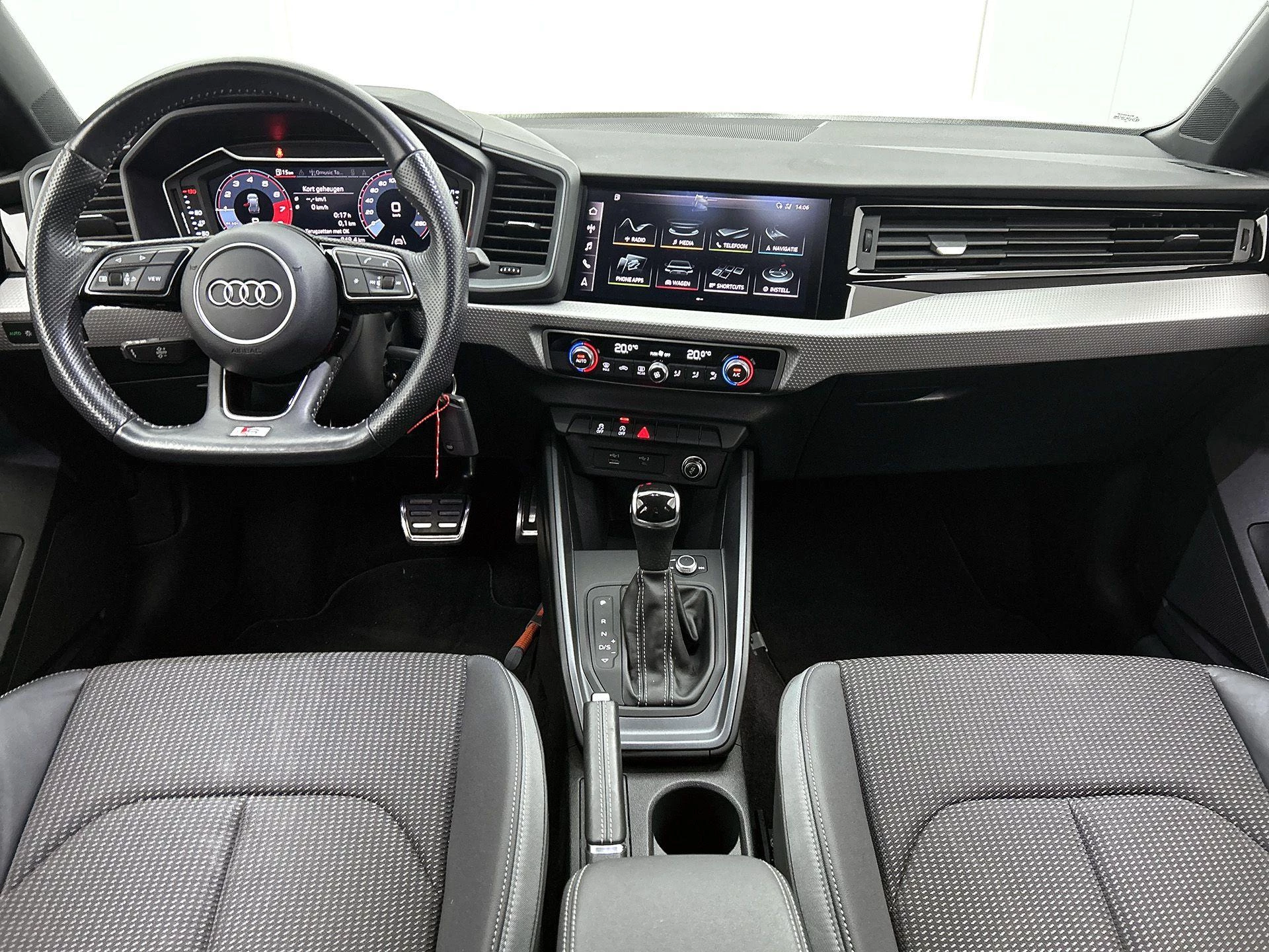 Audi-A1 Sportback-image-21