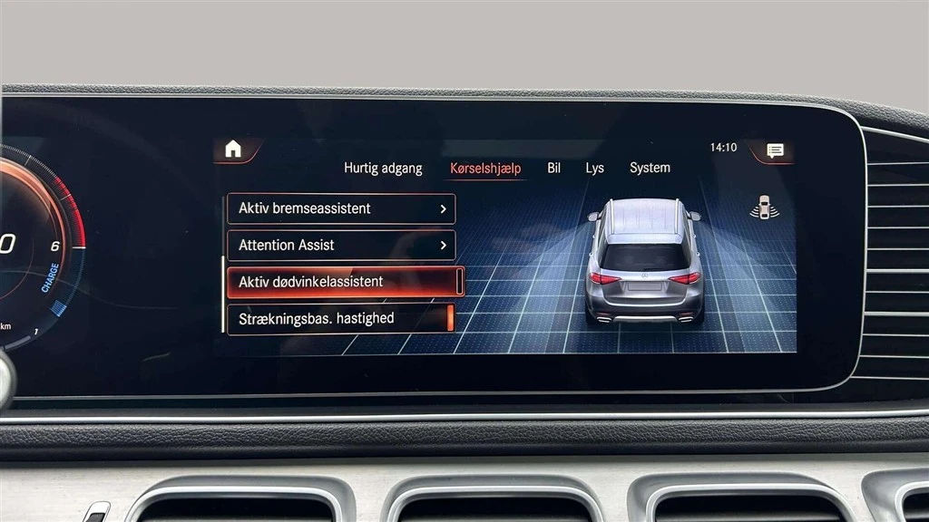 Mercedes-Benz-GLE-image-25