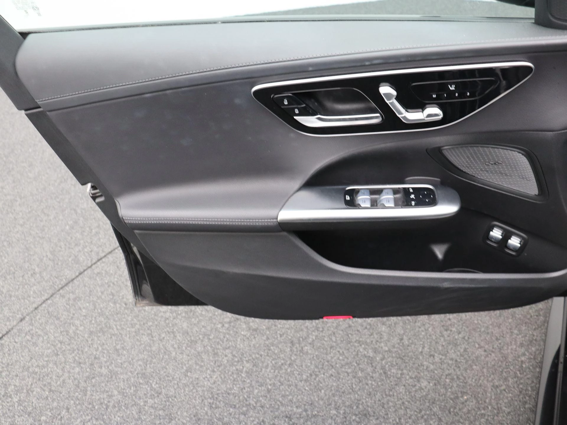 Mercedes-Benz Classe C 300 e AMG Line Estate + PANORAMISCH DAK + NIGHTPAKKET +