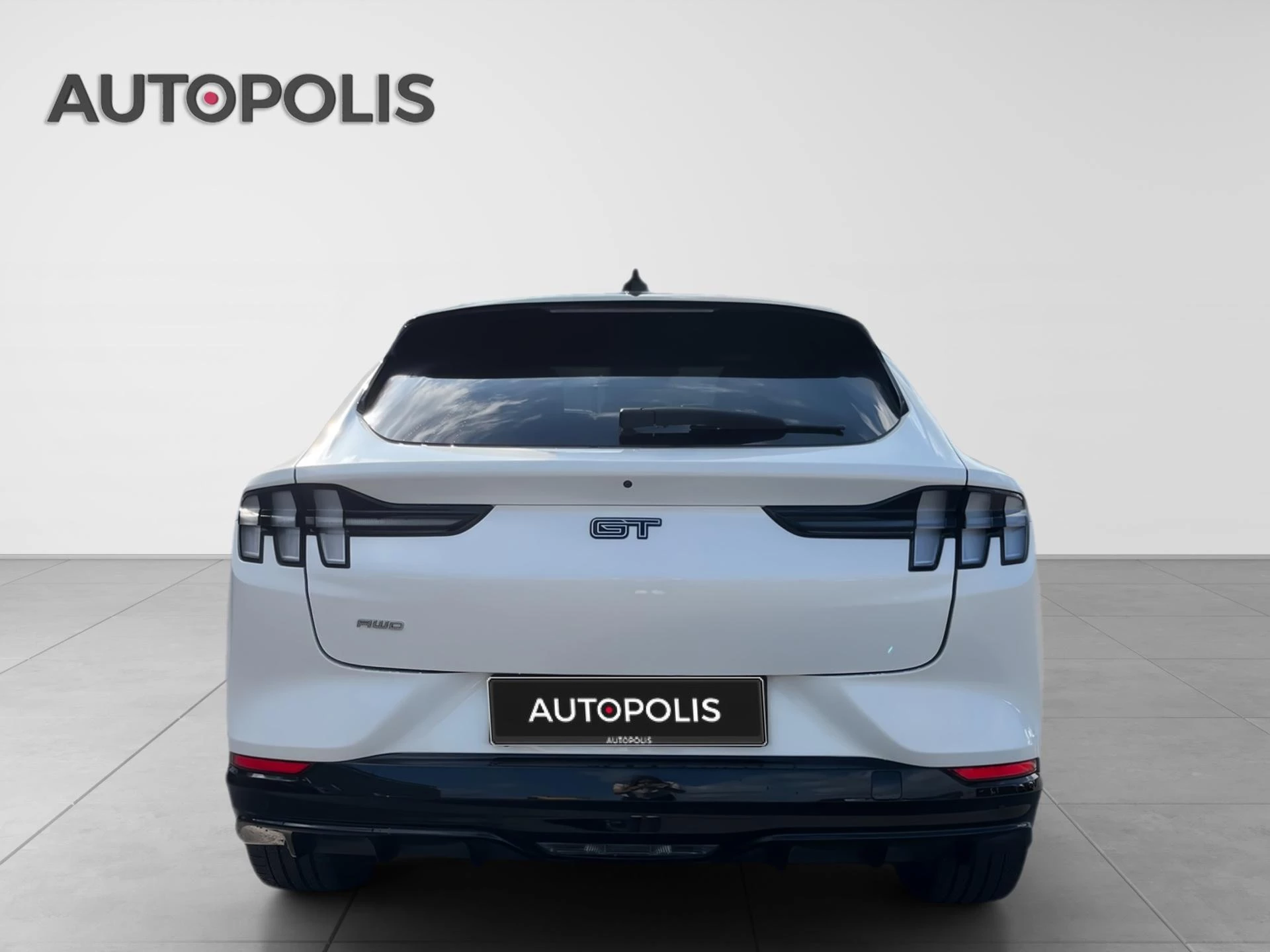 Ford-Mustang Mach-E-image-3