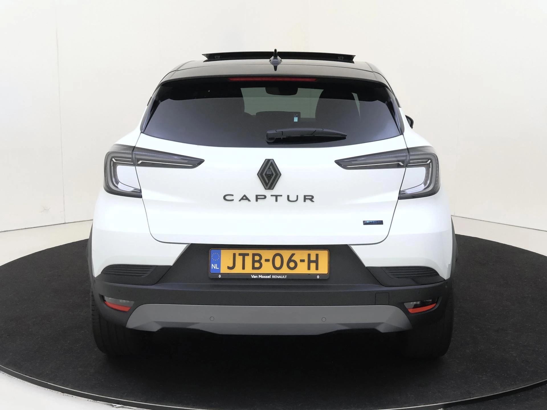 Renault-Captur-image-6