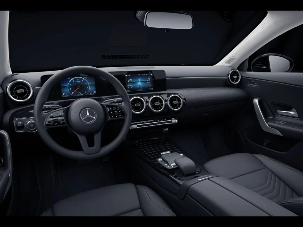 Mercedes-Benz-CLA 250-image-9