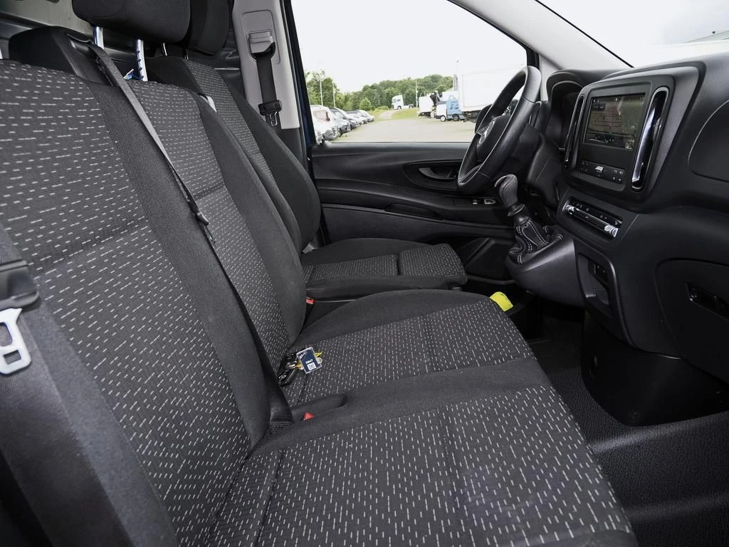 Mercedes-Benz-Vito 116-image-11