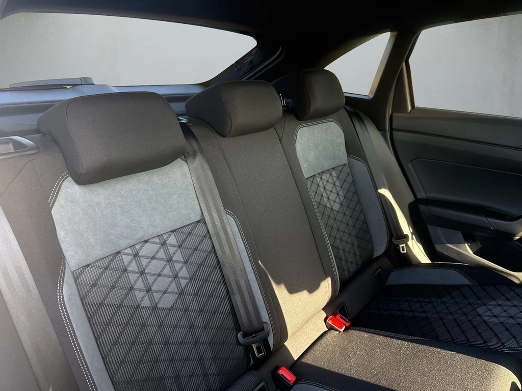 Volkswagen-Taigo-image-10