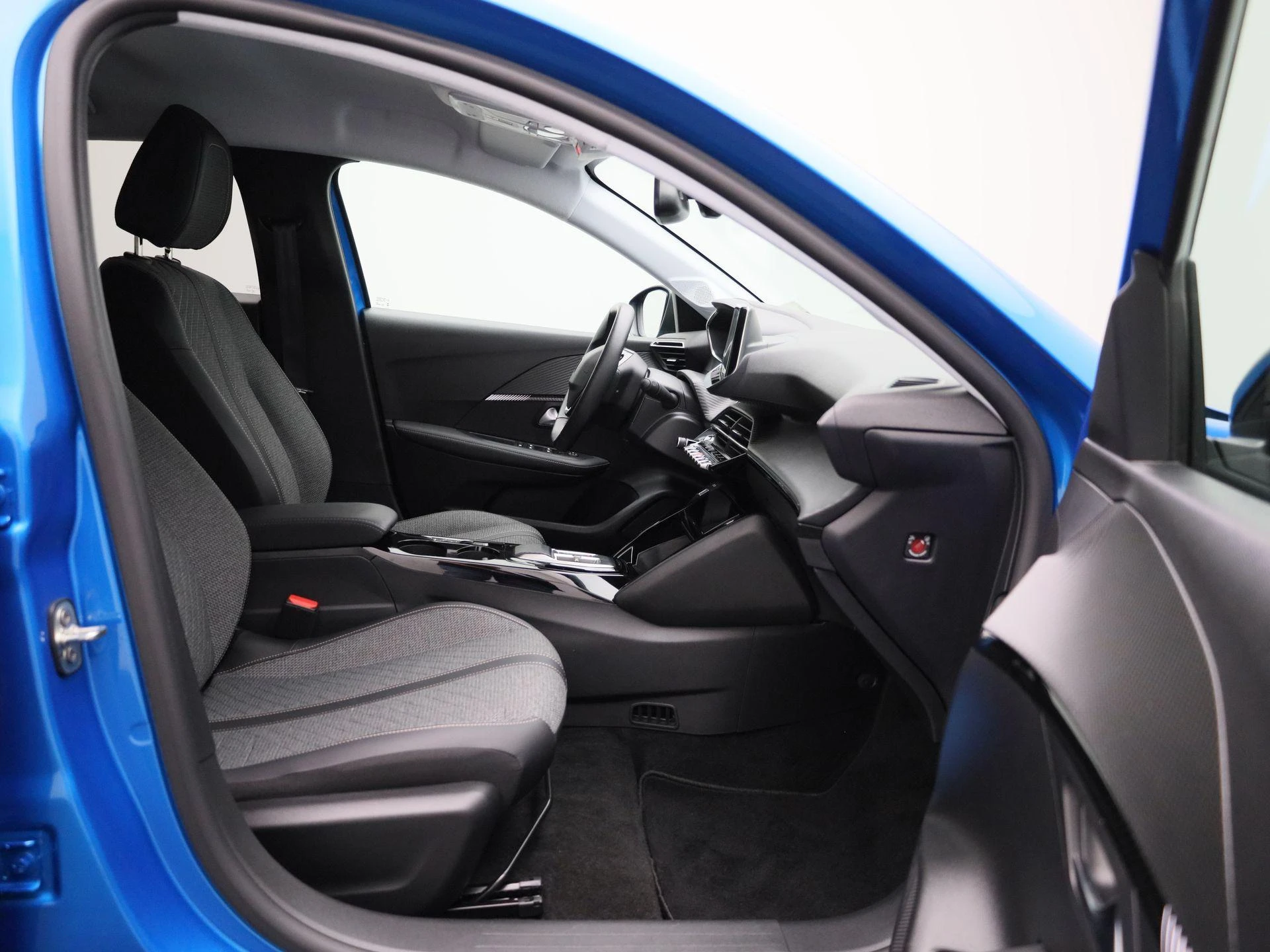 Peugeot e-208 - 35