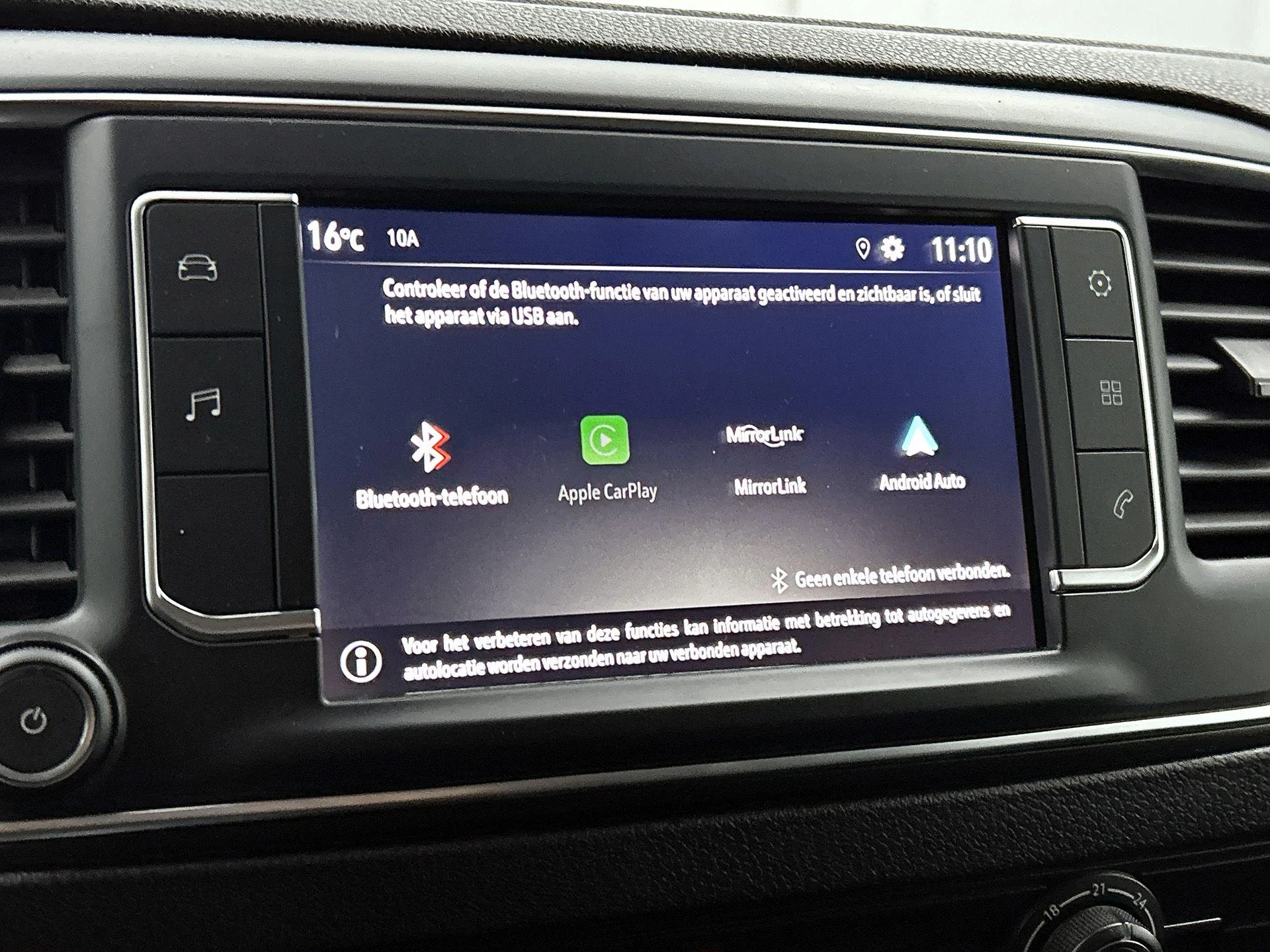 Opel-Vivaro-image-12
