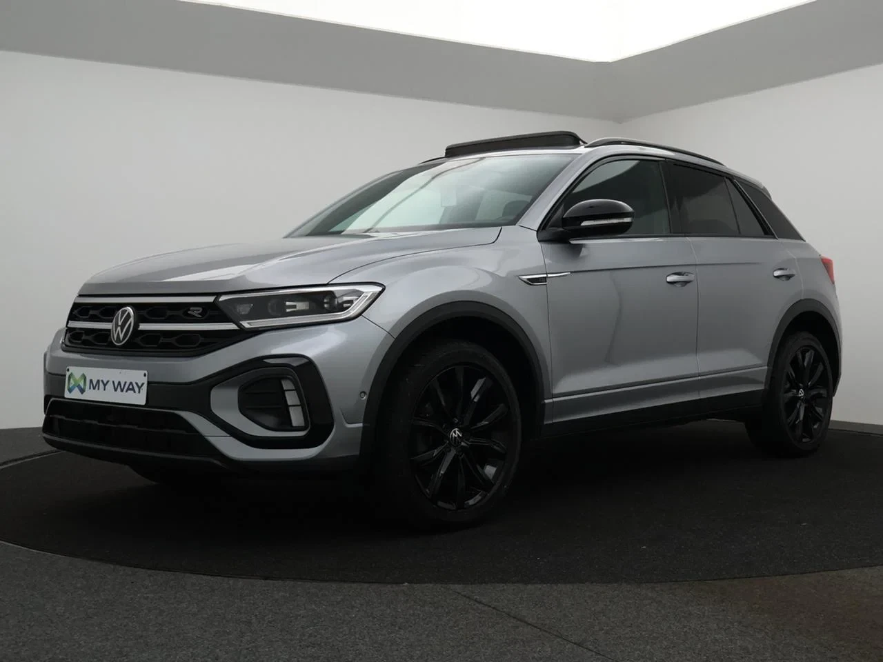 Volkswagen-T-Roc-image-0