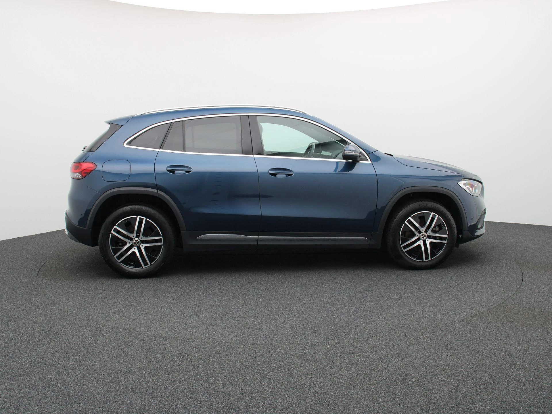 Mercedes-Benz GLA 250 e Luxury Line
