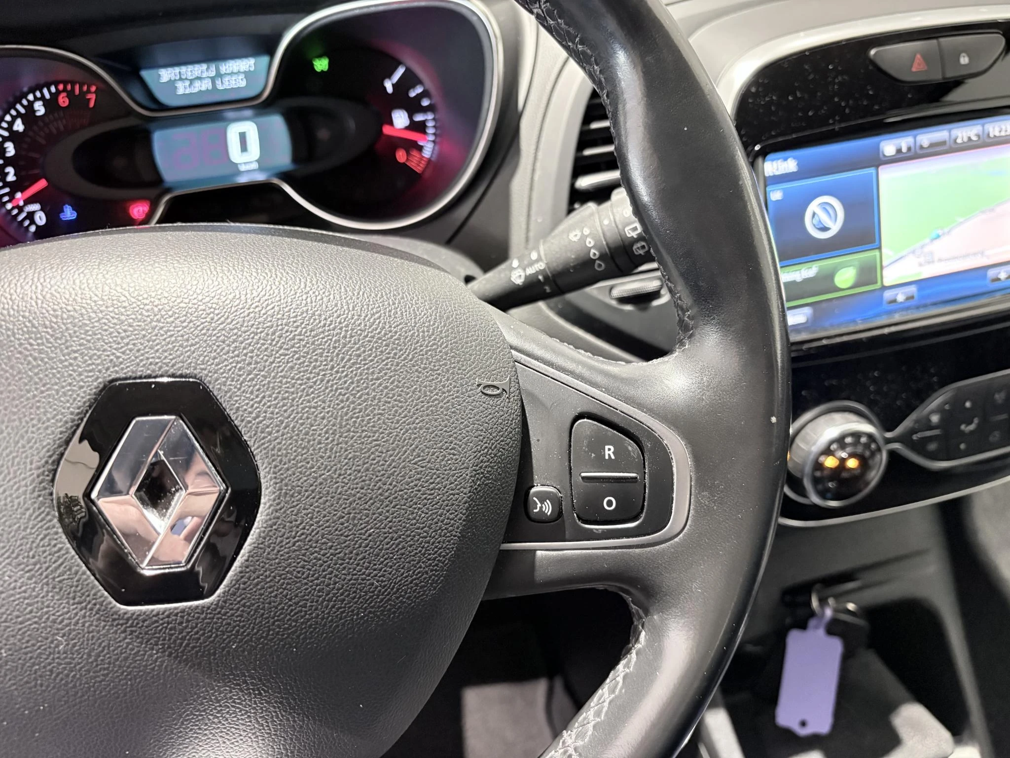 Renault-Captur-image-15