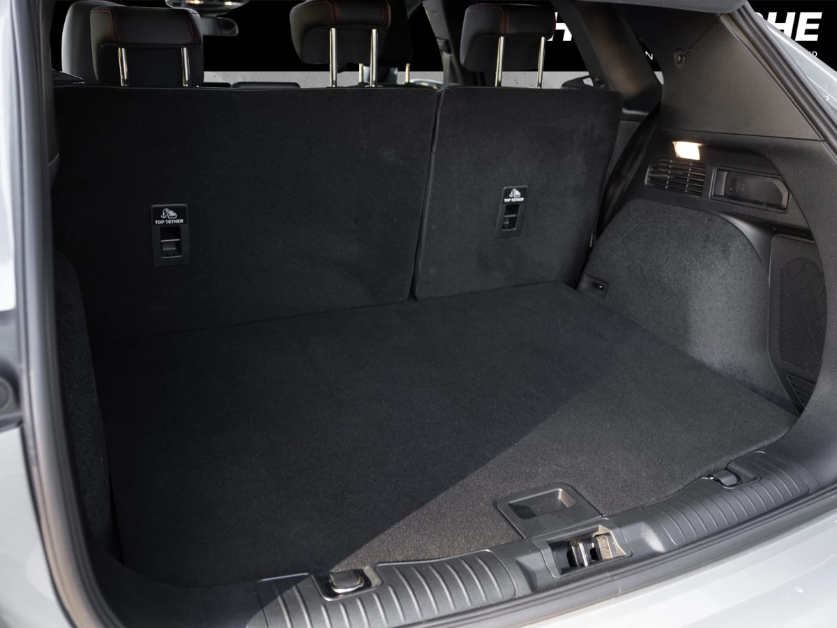 Ford Kuga ST-Line X*PANO*AHK*KAM*ACC*NAVI*SOUND-SYS. LED Pano SHZ 4xSHZ