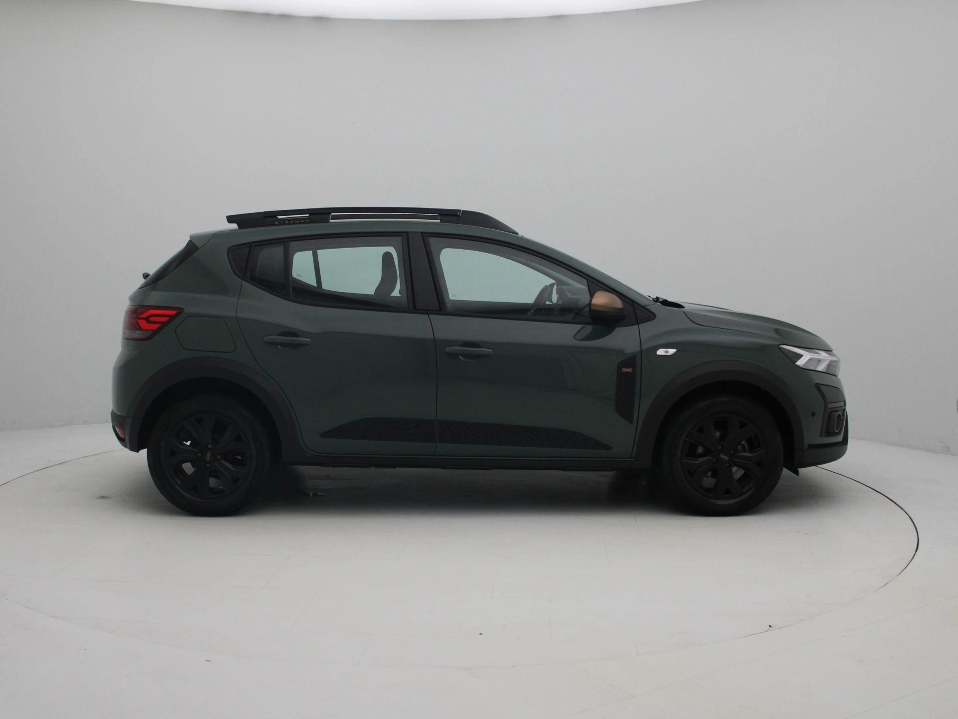 Dacia-Sandero Stepway-image-5