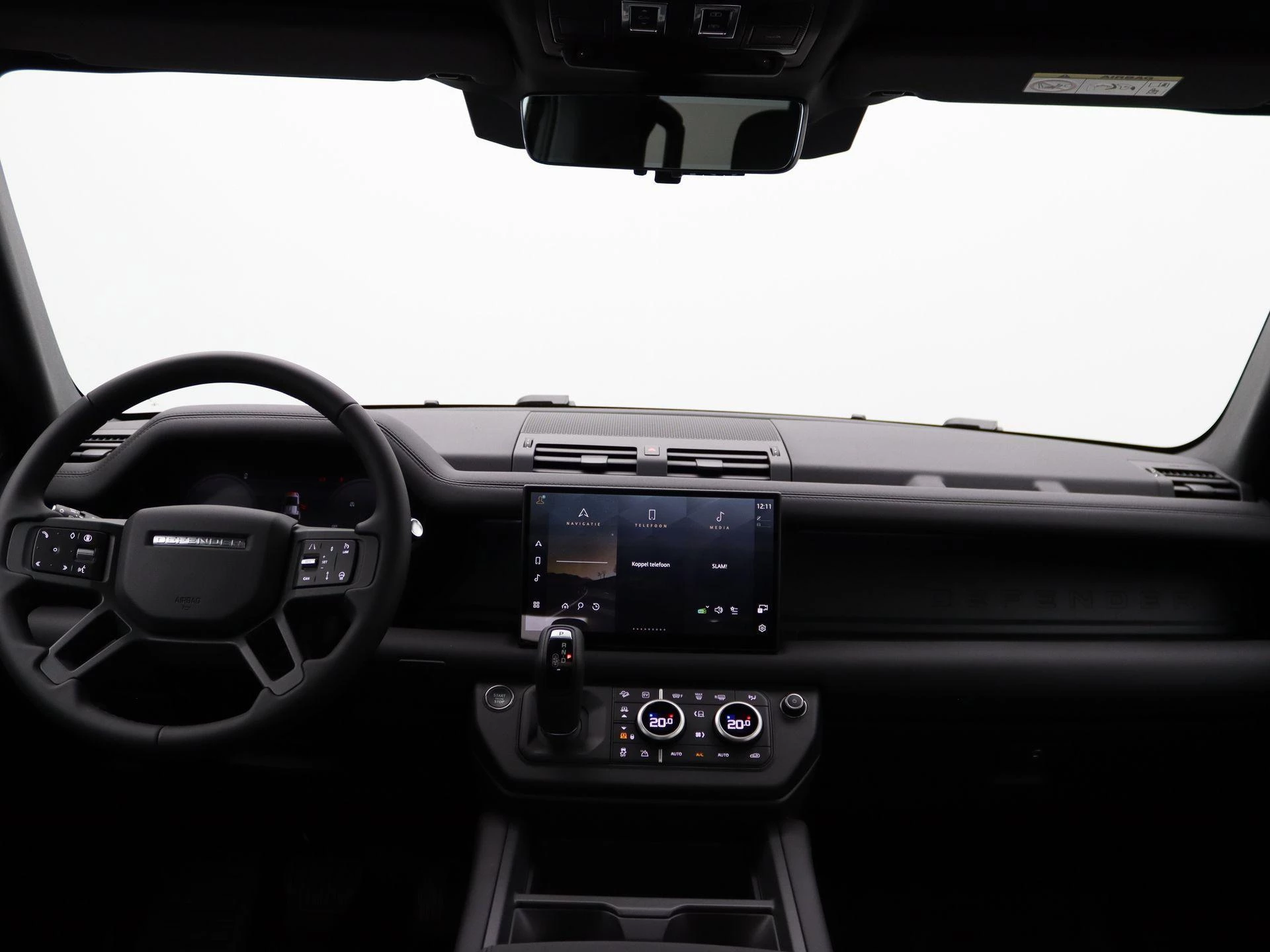 Land Rover-Defender-image-9