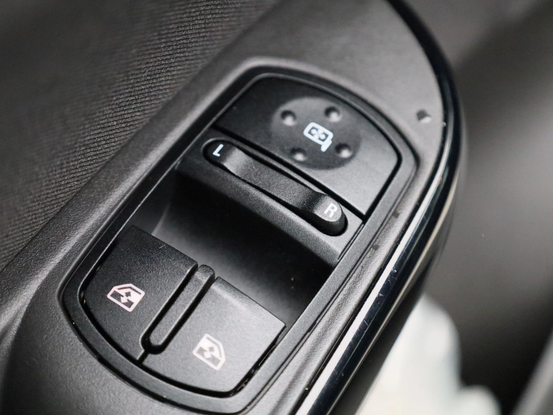 Opel-Corsa-image-23