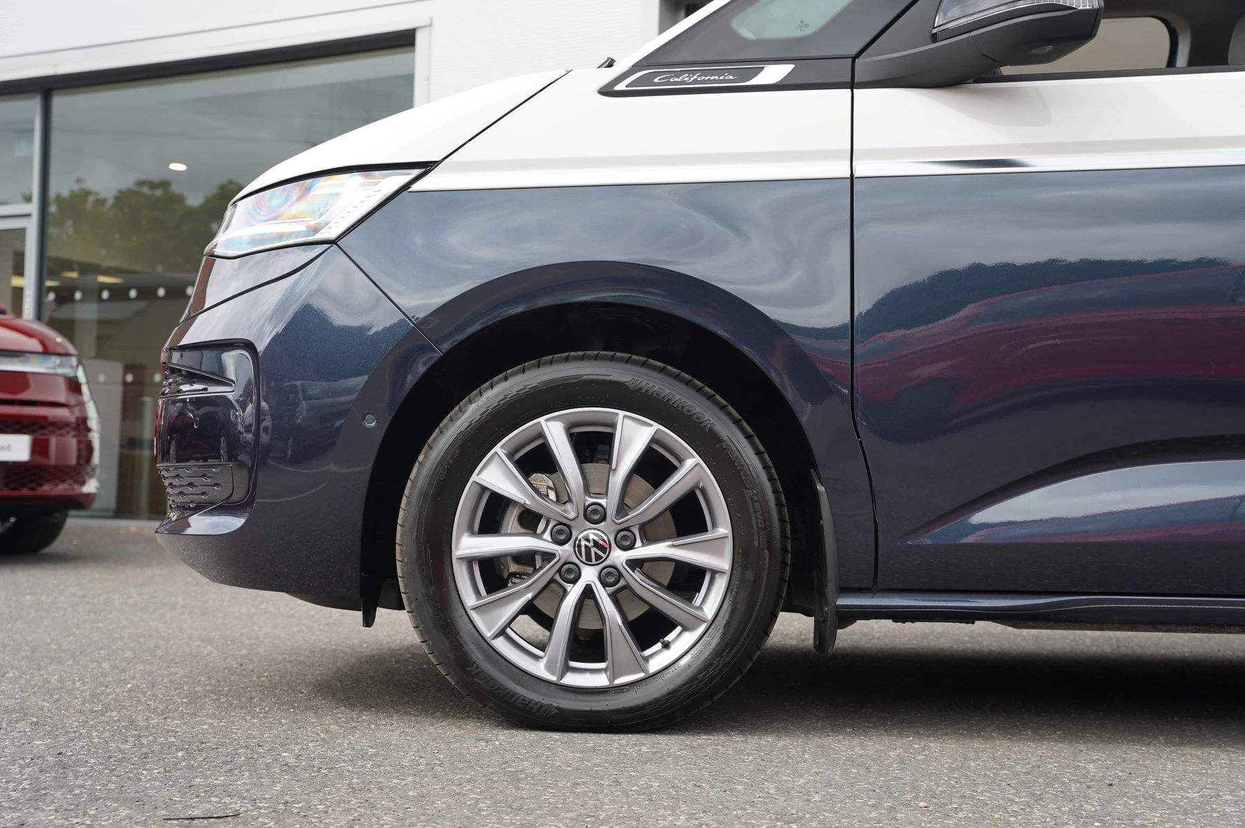 Volkswagen-California-image-4