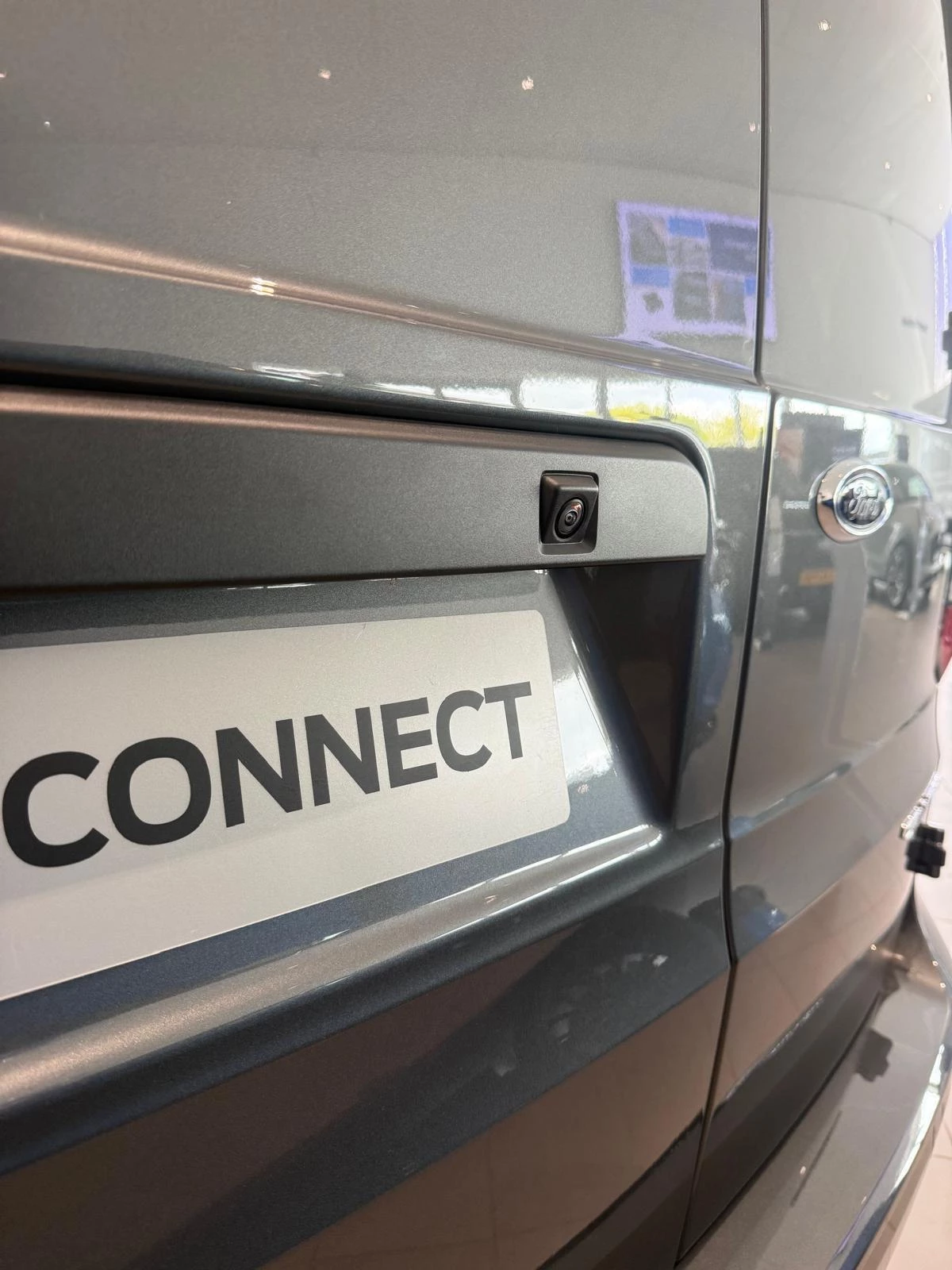 Ford-Transit Connect-image-9