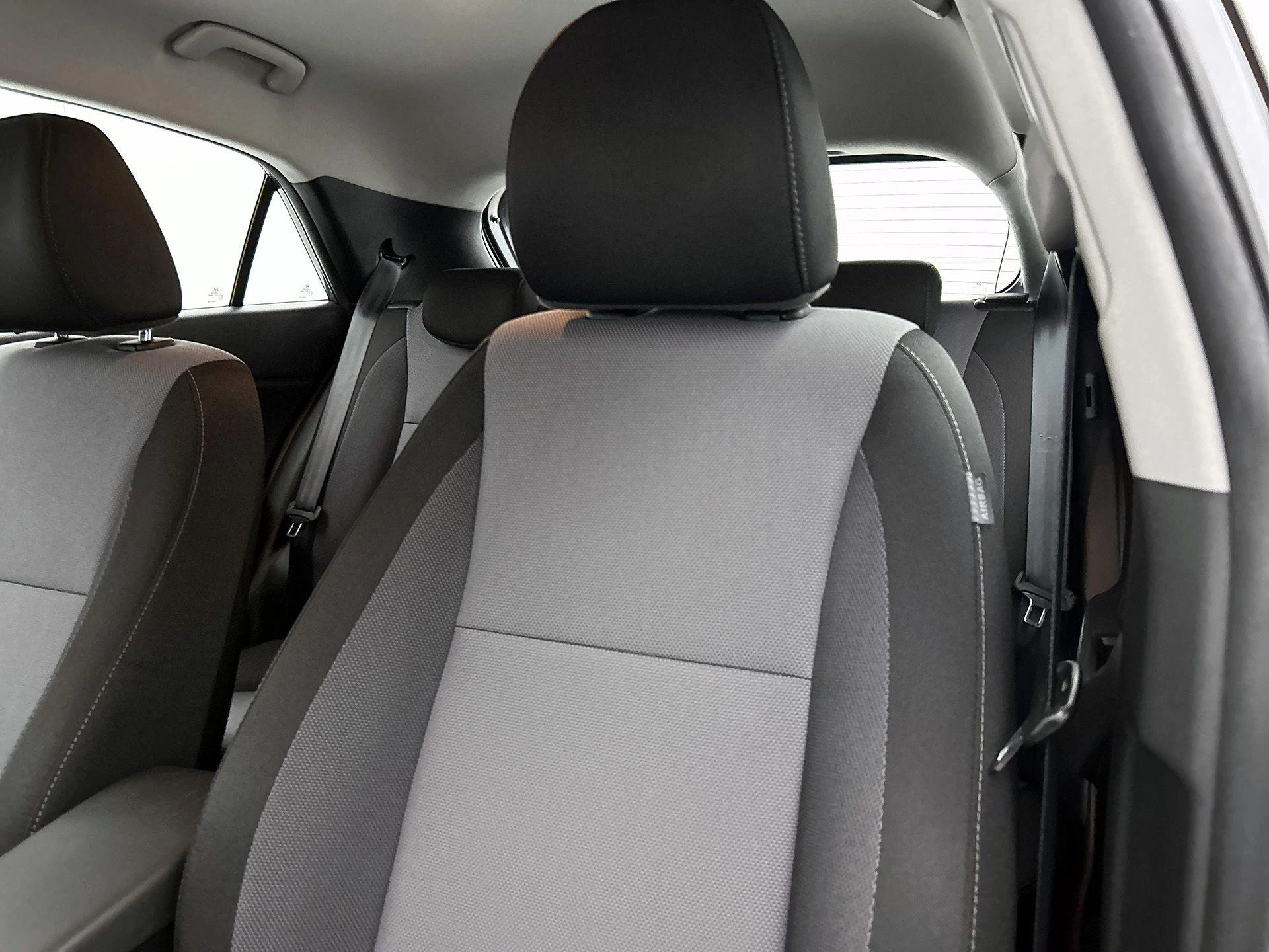 Hyundai-i20-image-10