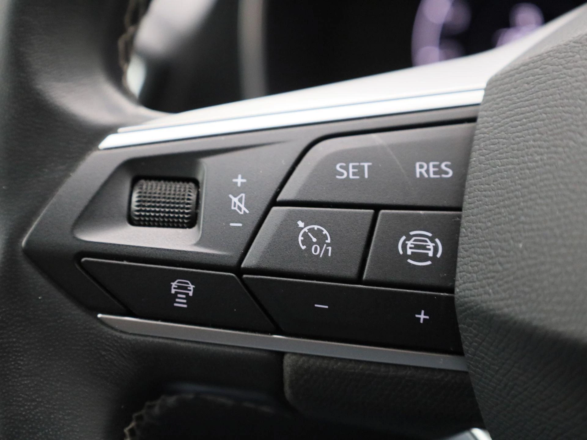 SEAT-Leon-image-17