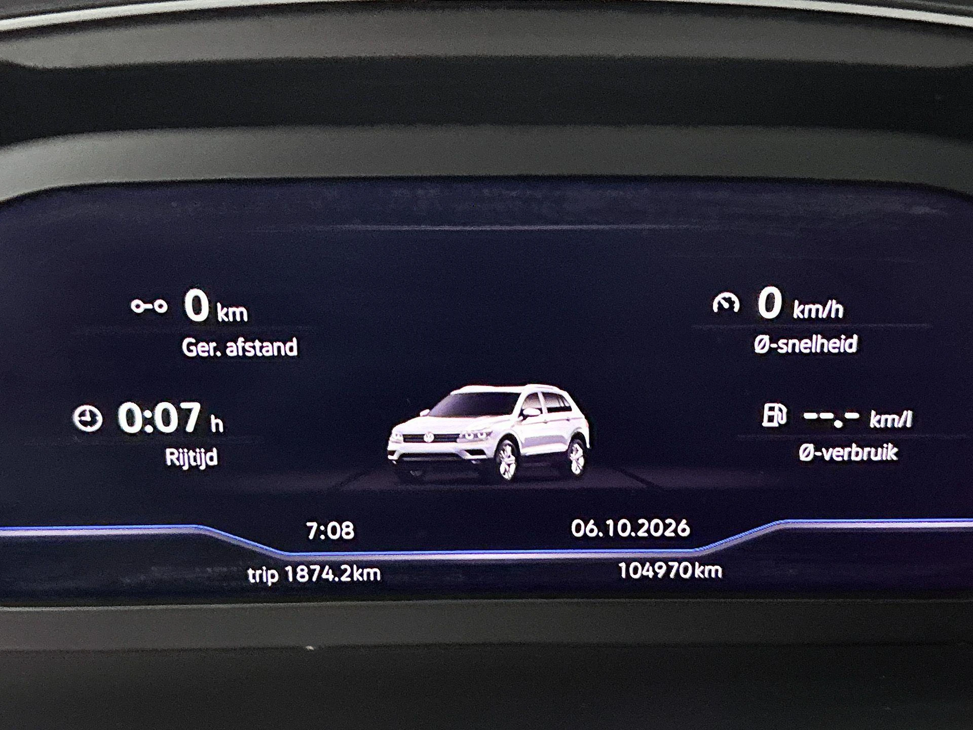 Volkswagen-Tiguan-image-11