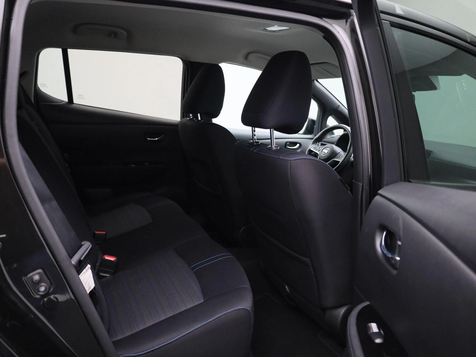 Nissan-Leaf-image-37