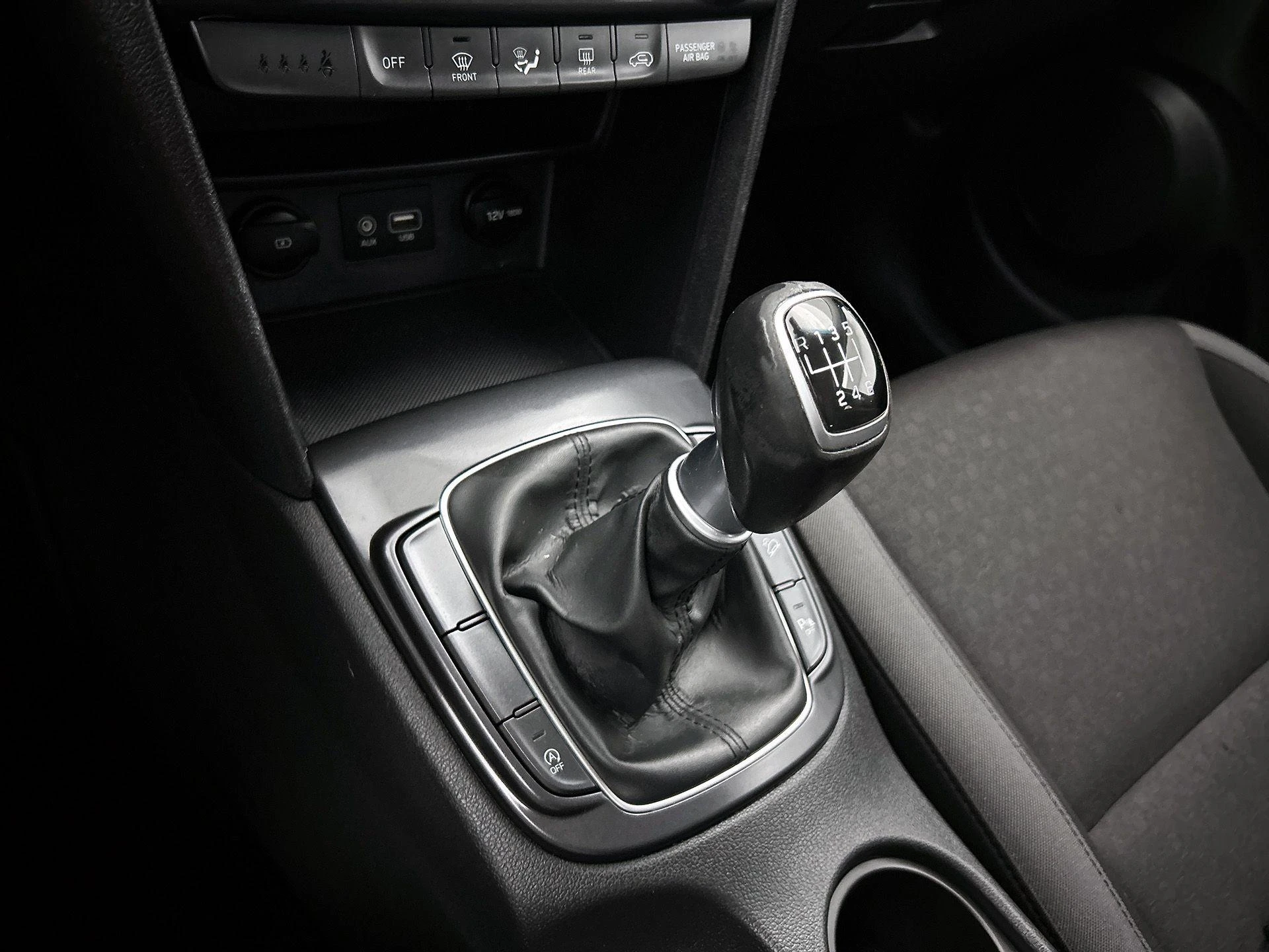 Hyundai-Kona-image-19