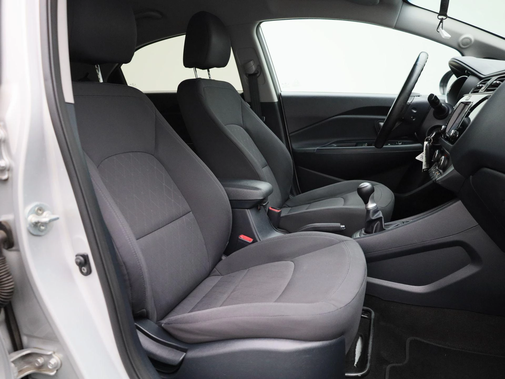 Kia-Rio-image-30