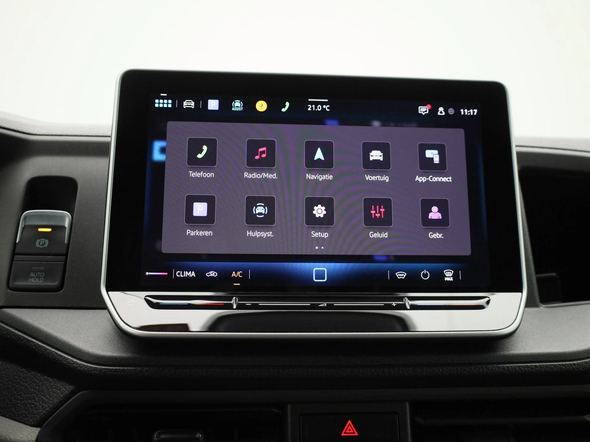 Volkswagen-Crafter-image-24