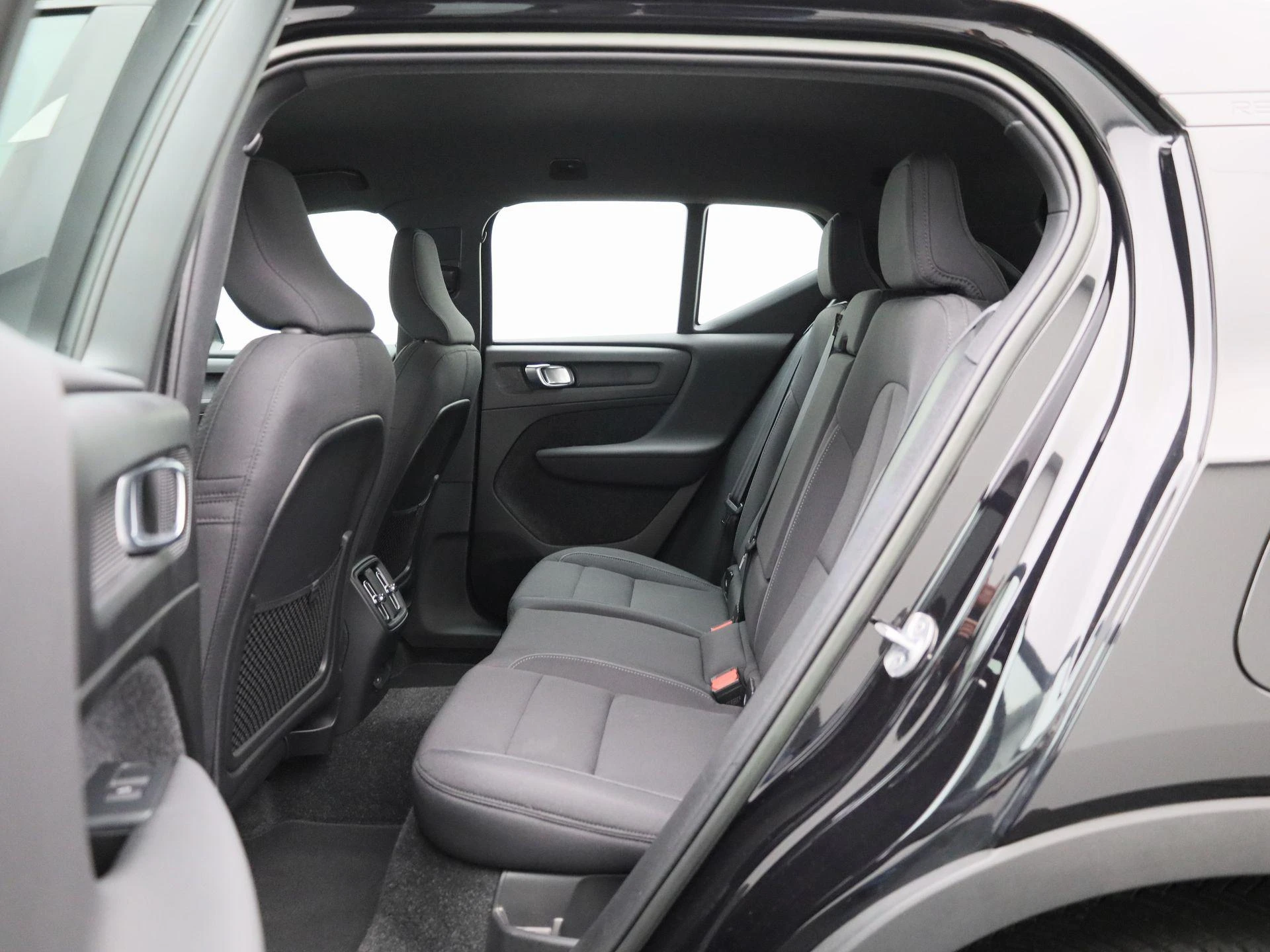 Volvo-XC40-image-9
