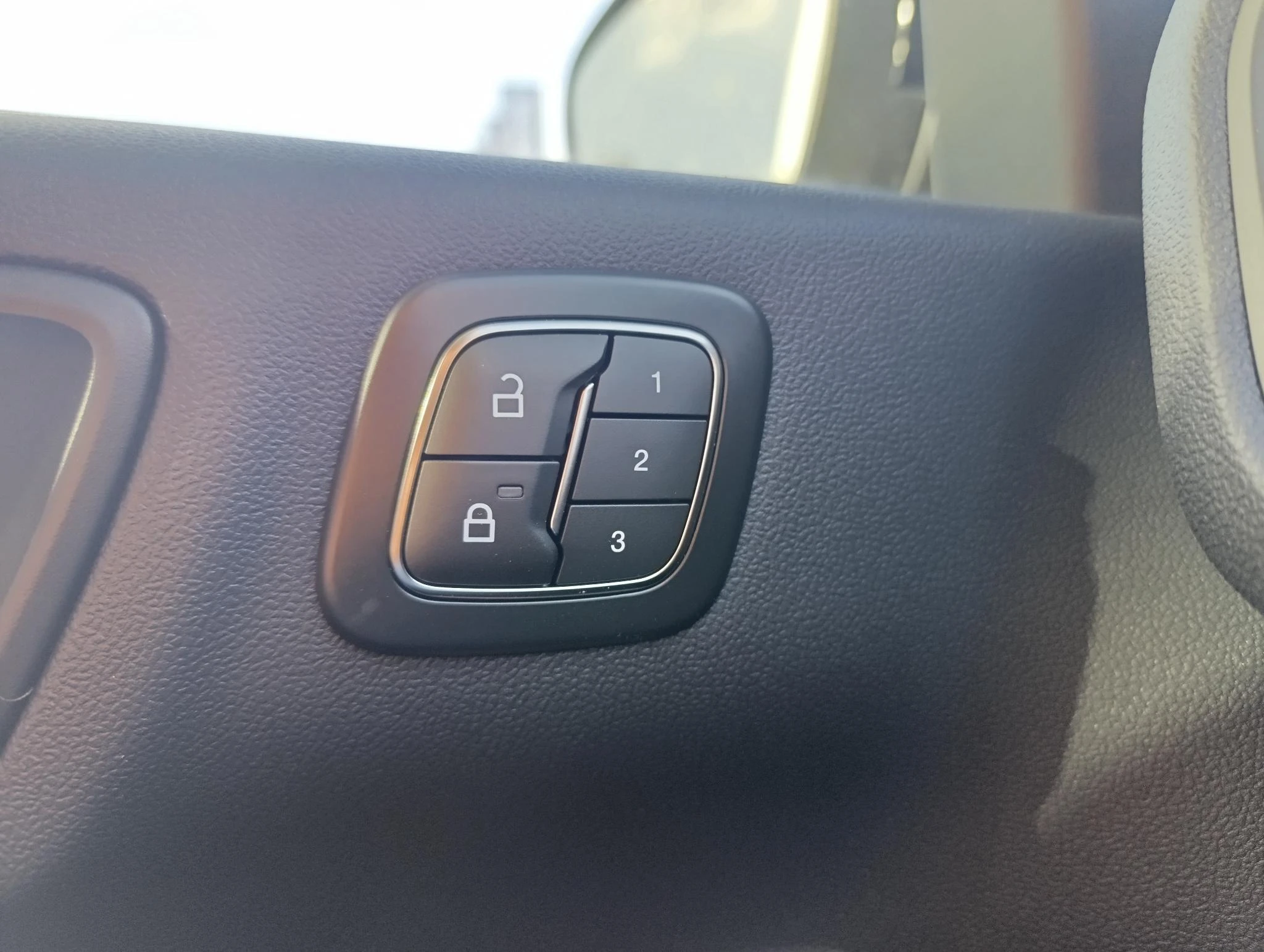 Ford-Kuga-image-21