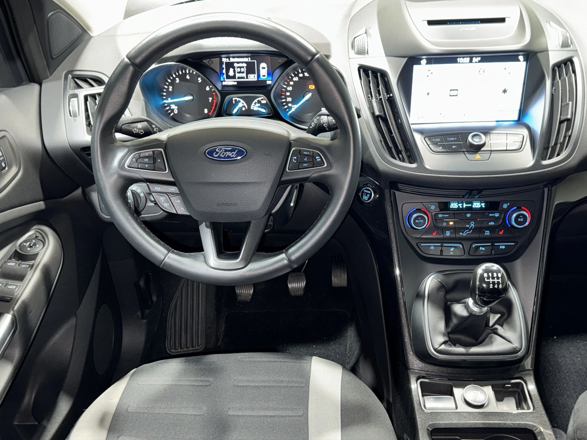 Ford-Kuga-image-11