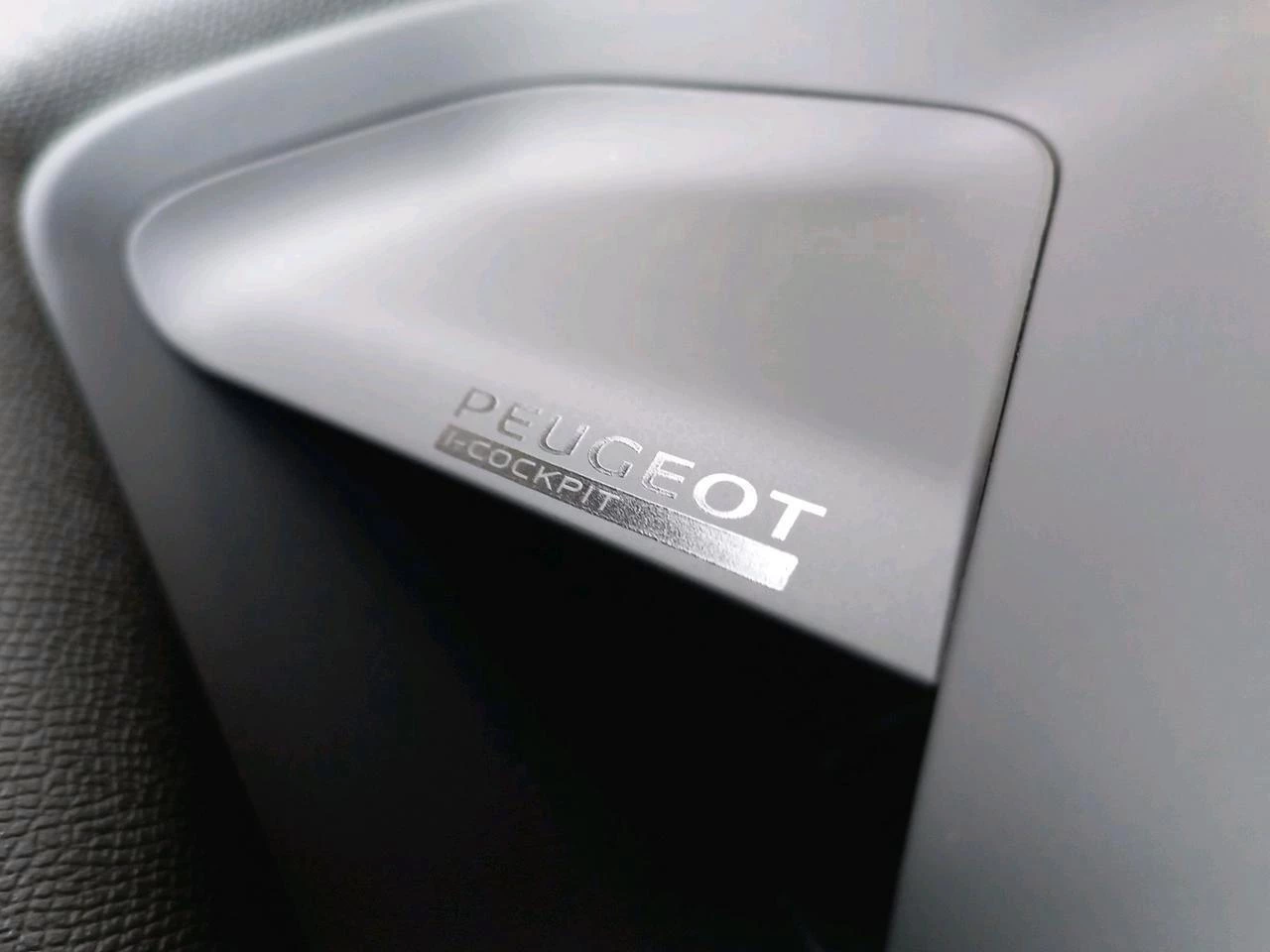 Peugeot-2008-image-16