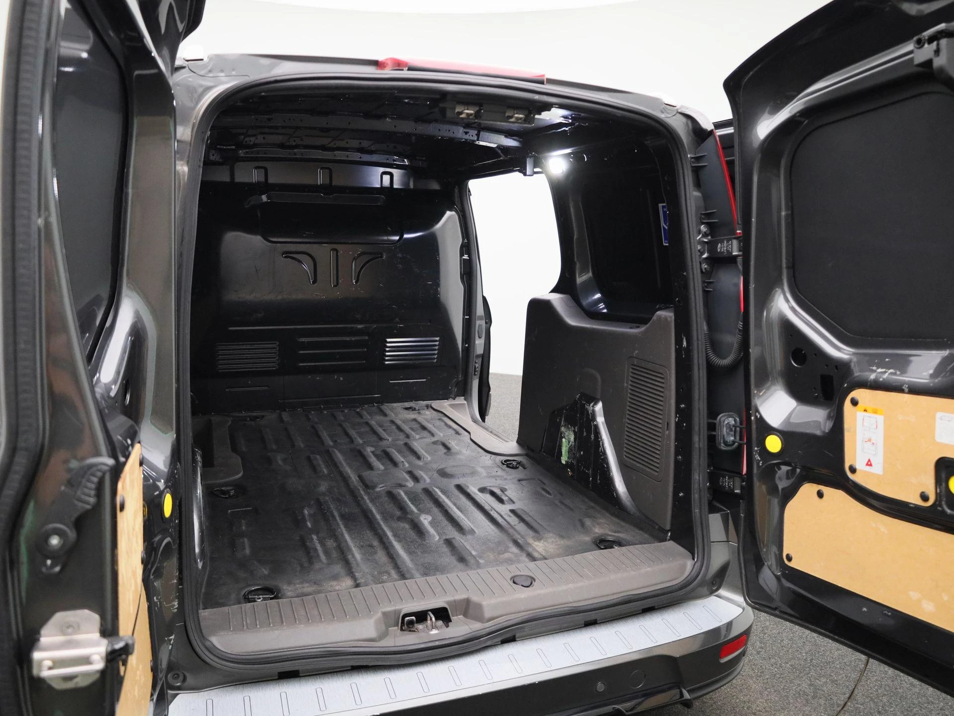 Ford Transit Connect 1.5 EcoBlue L2 Sport
