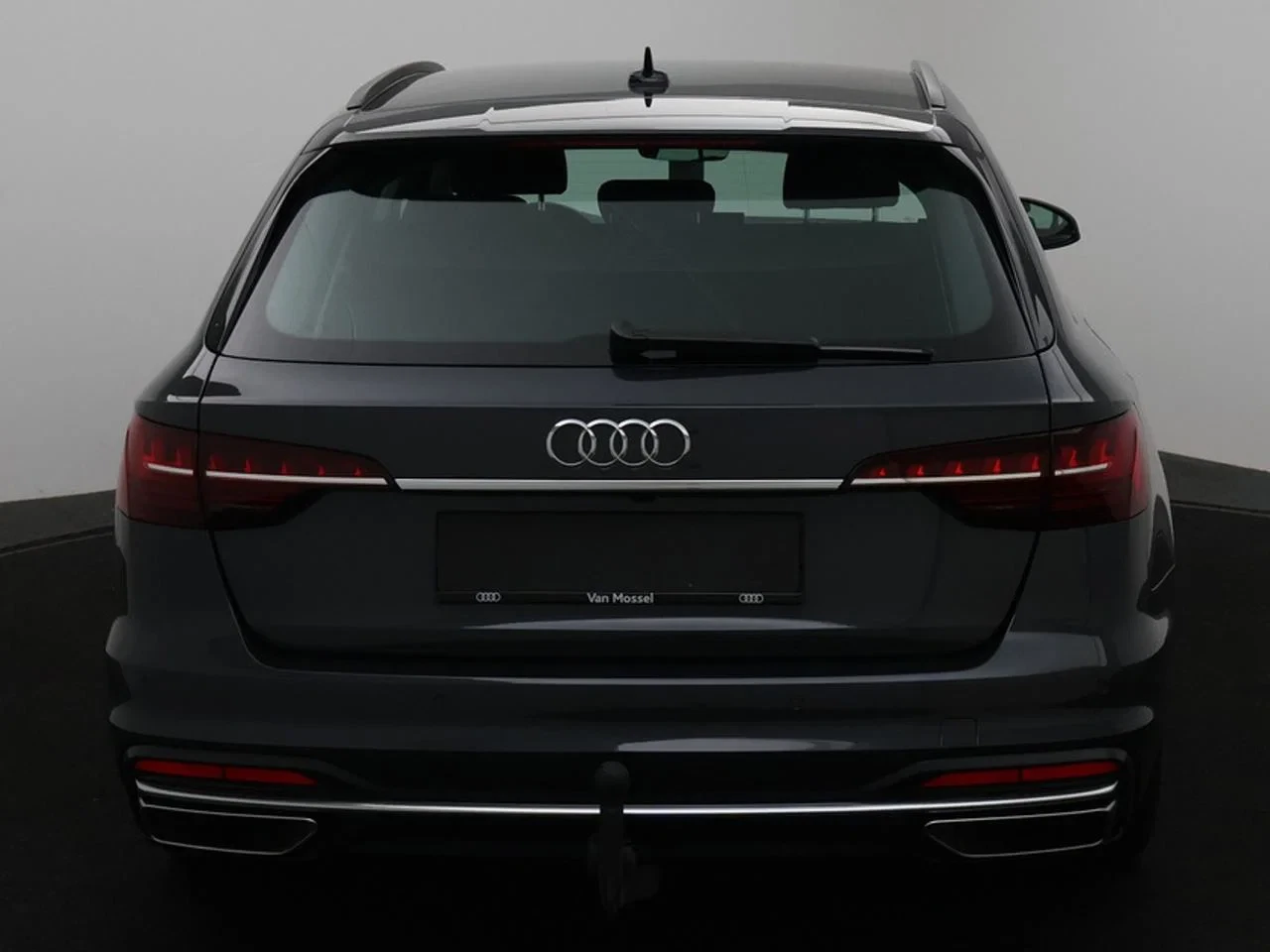 Audi-A4-image-4