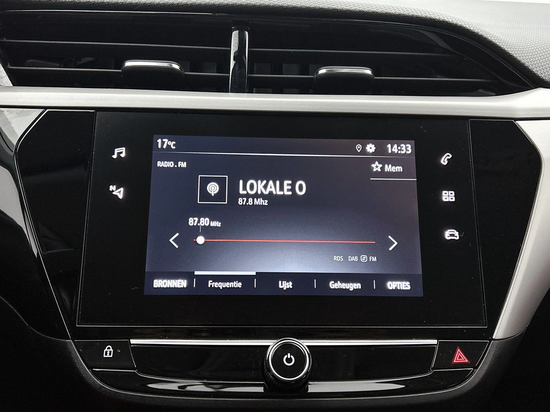 Opel-Corsa-image-6