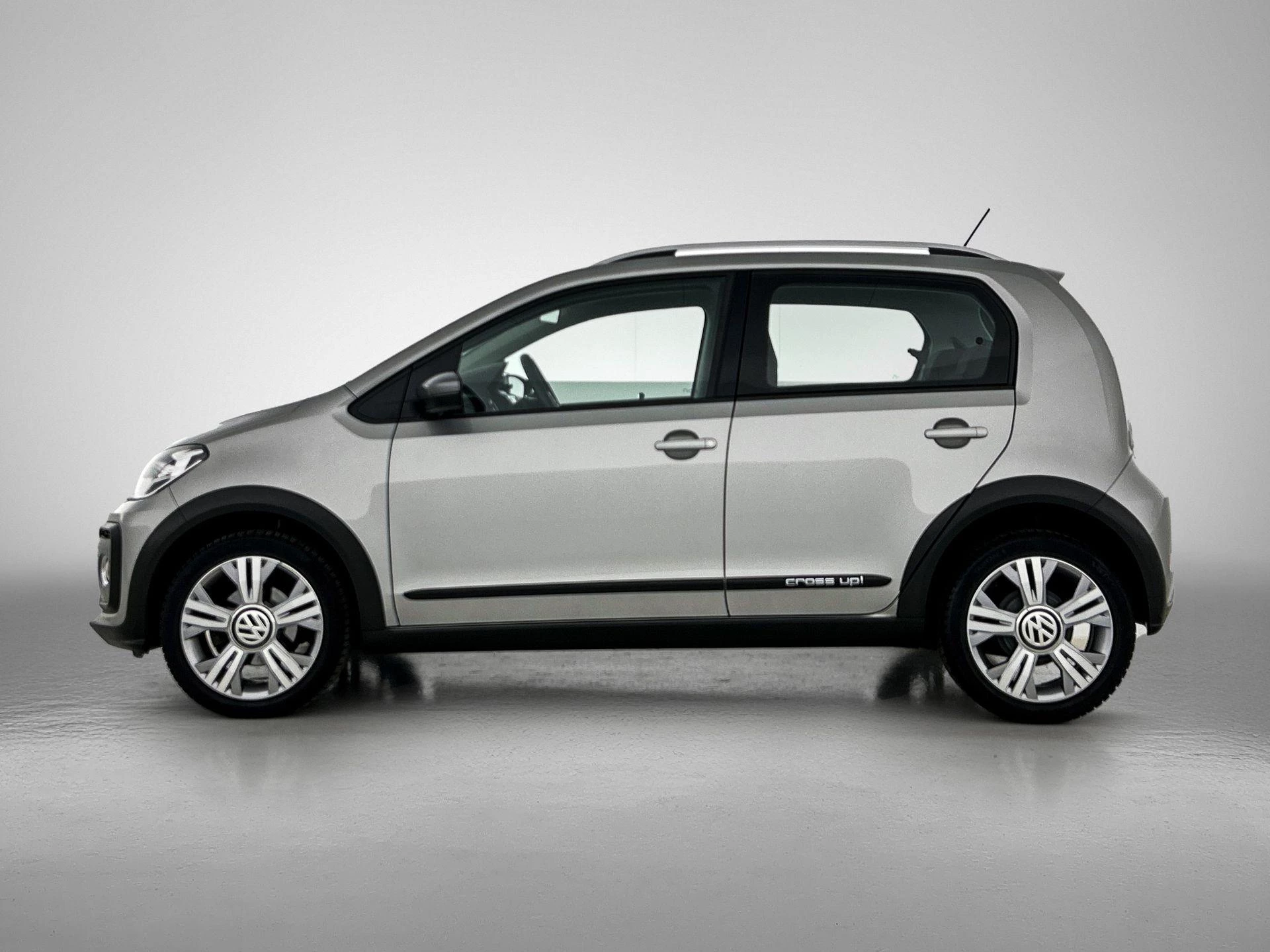 Volkswagen up! 1.0 CROSS UP! 75 PK