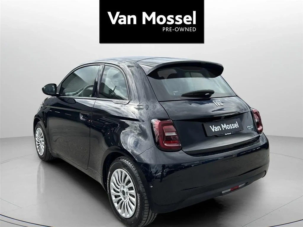 Fiat-500e-image-6