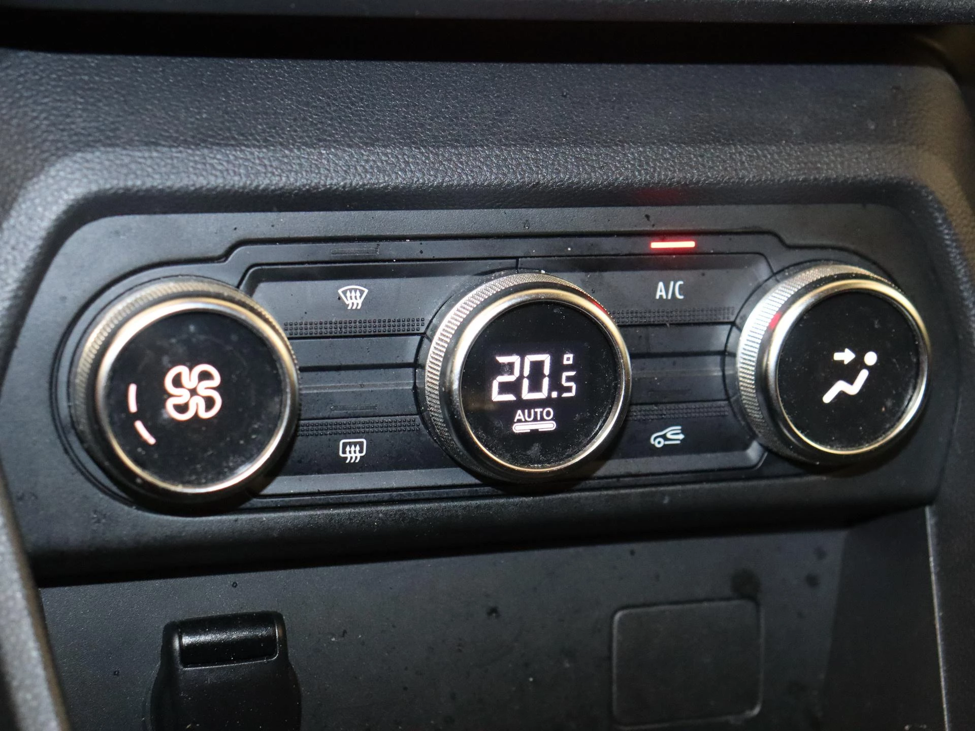 Dacia-Jogger-image-18