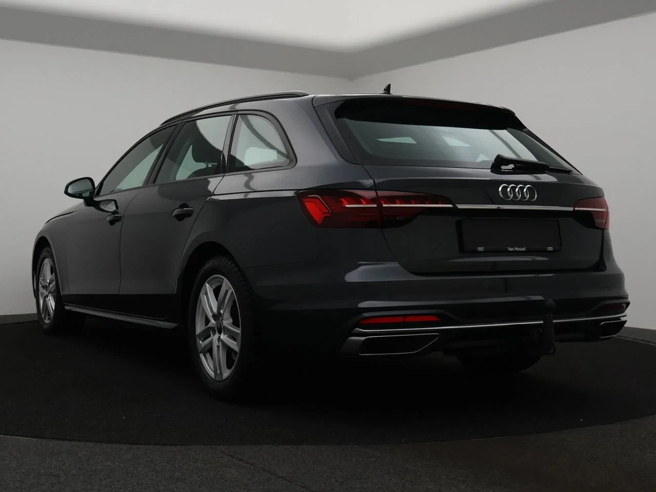 Audi-A4-image-25