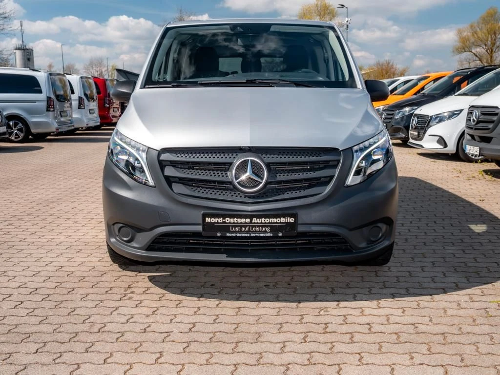 Mercedes-Benz-Vito 124-image-2