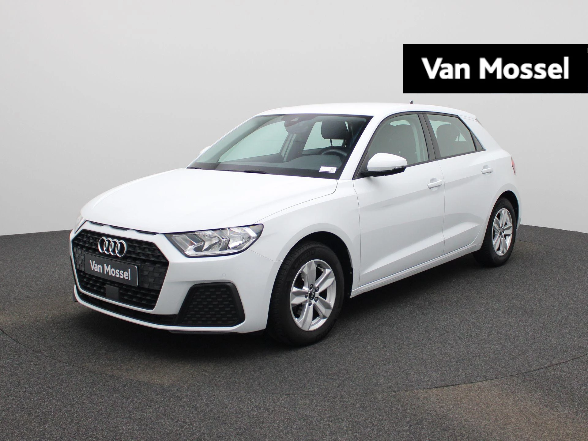 Audi-A1 Sportback-image-0