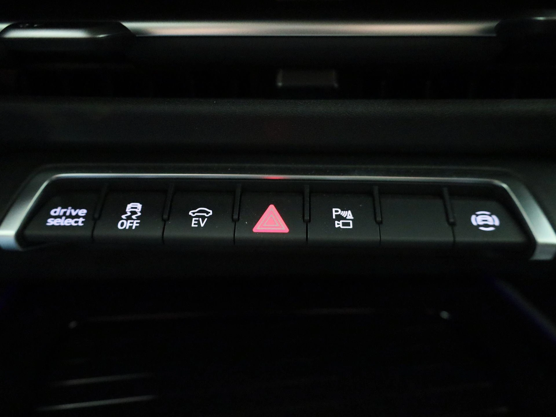 Audi-Q3-image-30