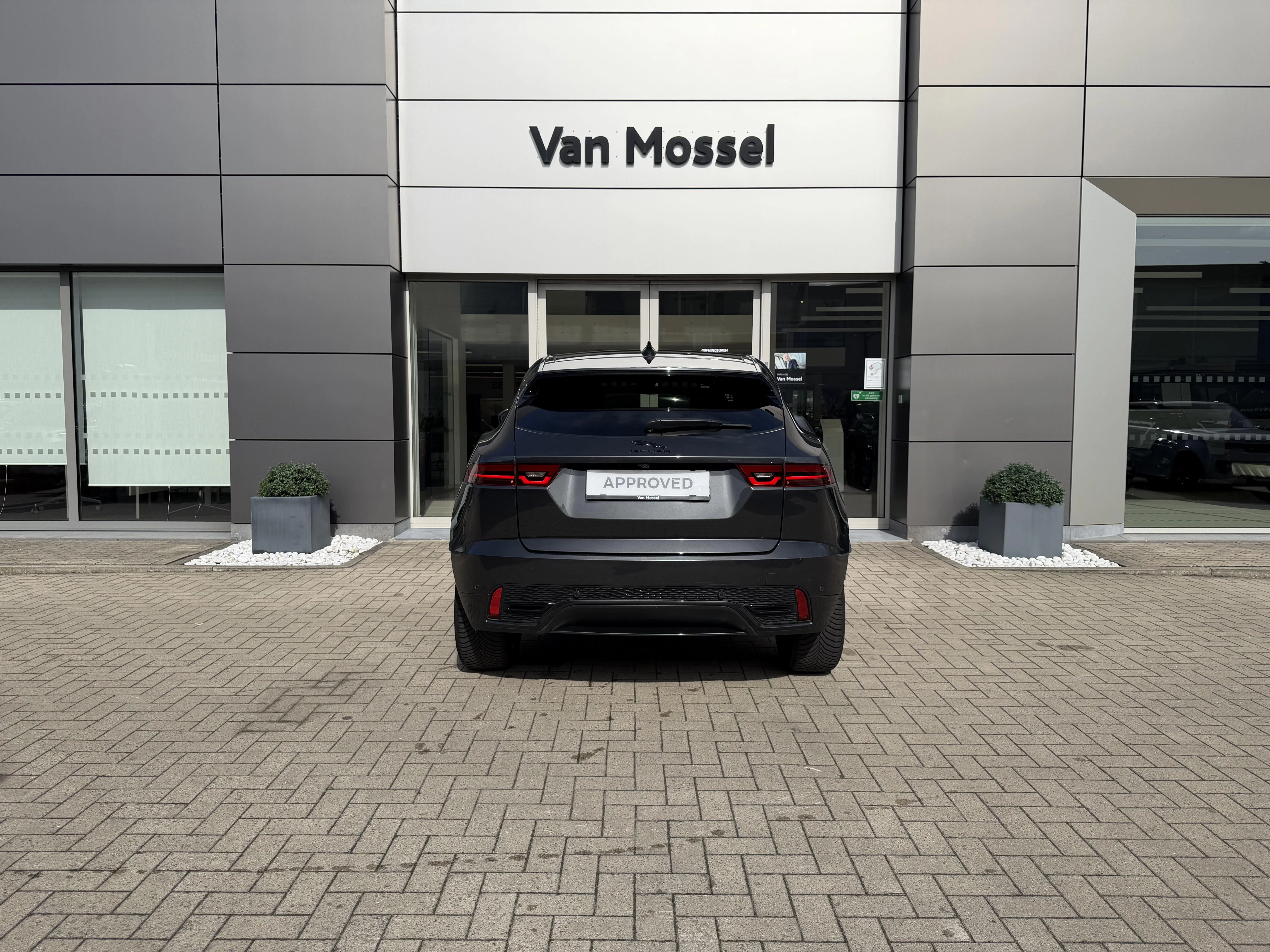 Jaguar E-PACE P300e R-Dynamic S AWD Auto. 21MY