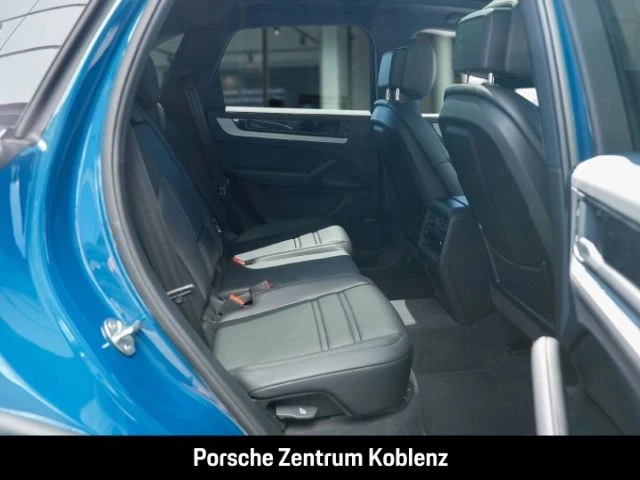 Porsche-Cayenne-image-20